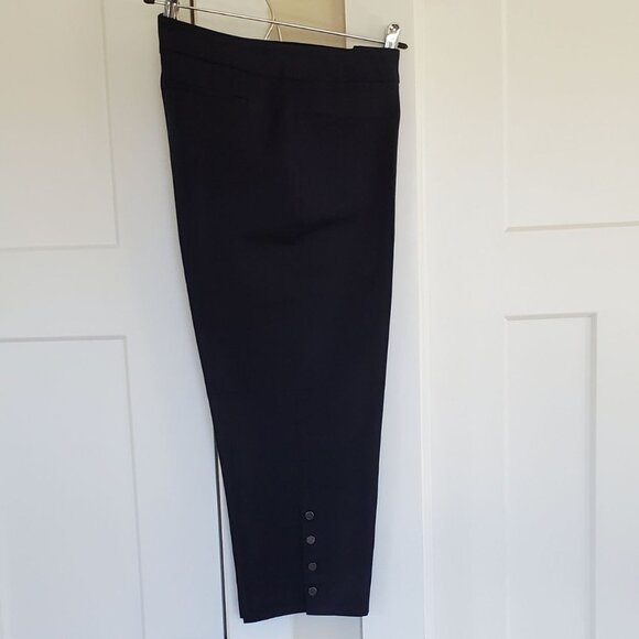 Rafaella Dark Navy Women’s Capri. Size 6 - Picture 4 of 9